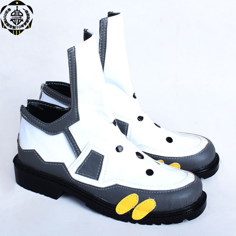 Tracer Boots