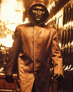 squid-game-2021-frontman-coat