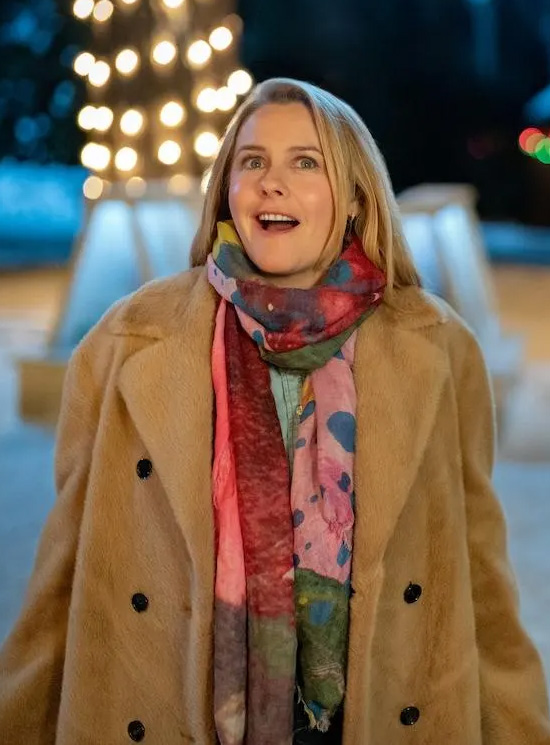 A Merry Little Ex-Mas Alicia Silverstone Beige Double Breasted Coat