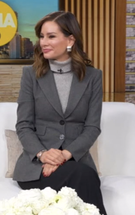 Good Morning America January 2026 Rebecca Jarvis Grey Flannel Blazer